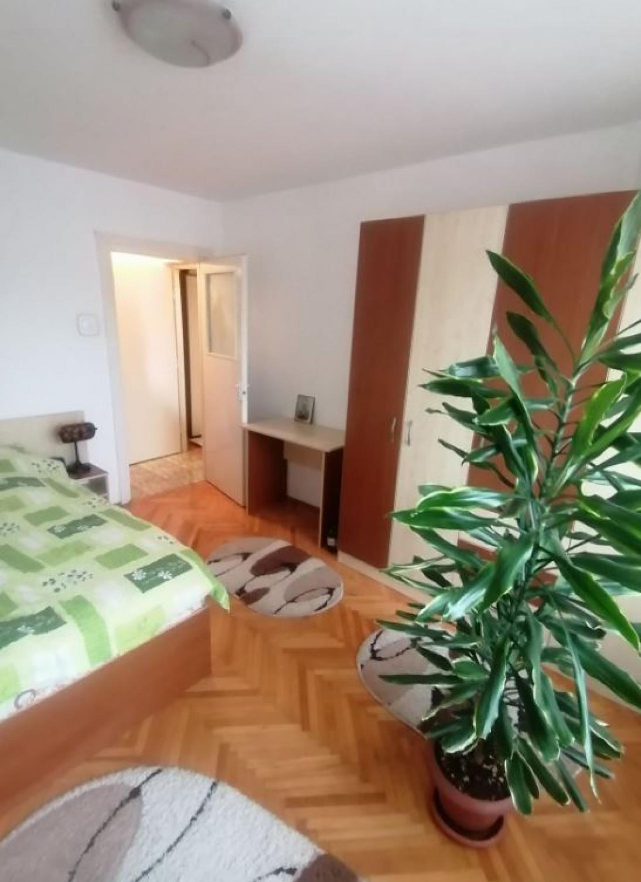 Apartament 2 camere de vanzare in Cluj Napoca zona MANASTUR